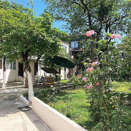 Batumi Summer Hotel Ngoại thất bức ảnh