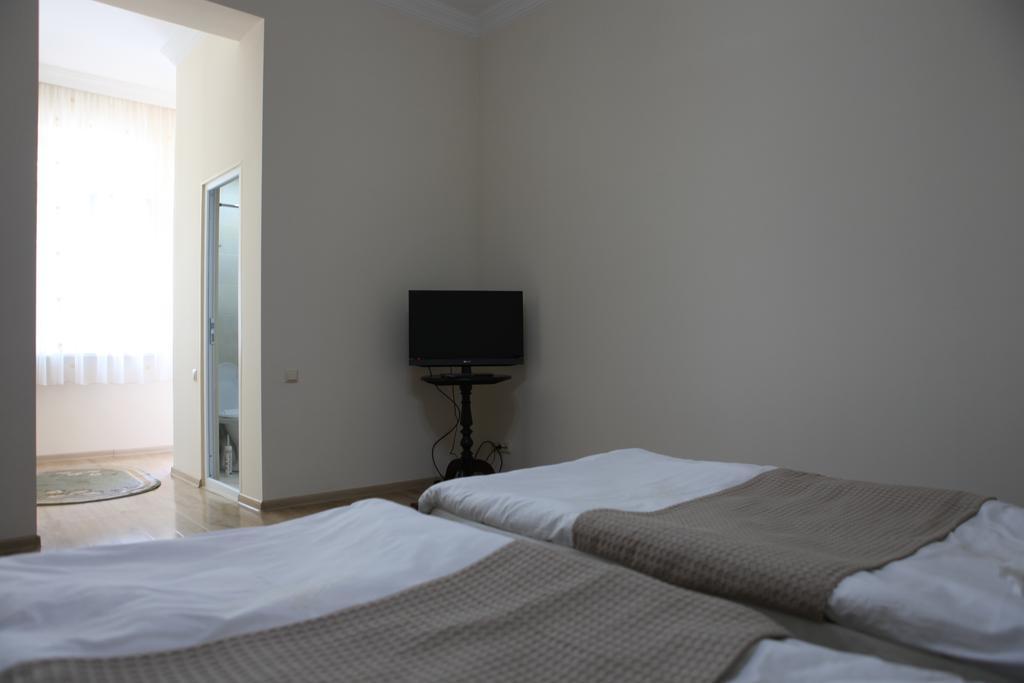 Batumi Summer Hotel Phòng bức ảnh